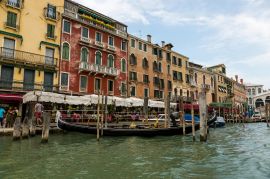Things to Do in Venice: Canals, Landmarks, and Local Tips